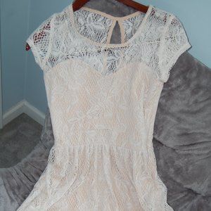 Speechless  Off White Dress (S)